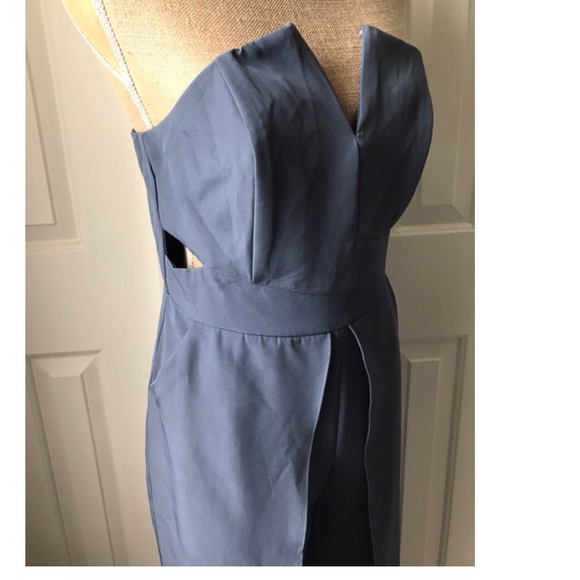 Slip leg romper with pockets in blue - Picture 3 of 5